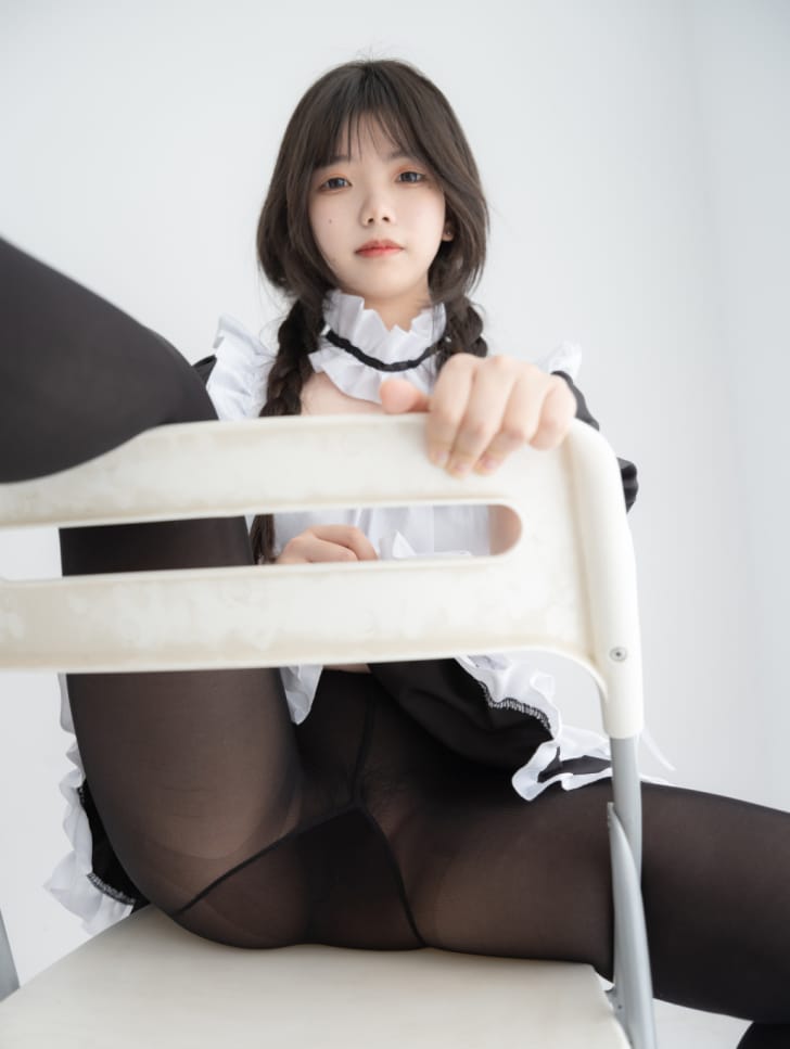 紧急企划 内部 奶昔 – 黑丝女仆[50P-823M]VIP-玩偶屋